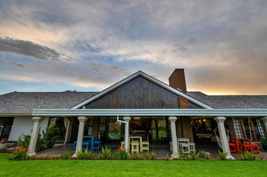 To Let 5 Bedroom Property for Rent in Dan Pienaar Free State